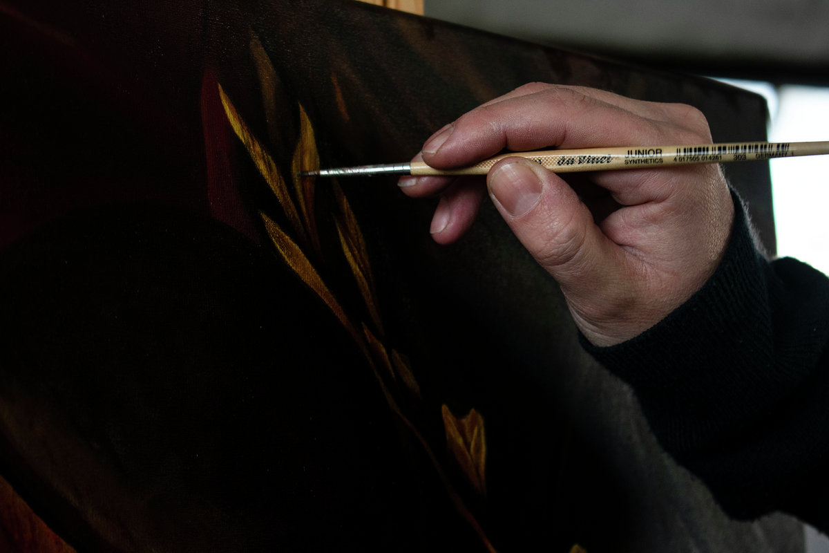 Juano Frías tattoo artist oil painter 2025